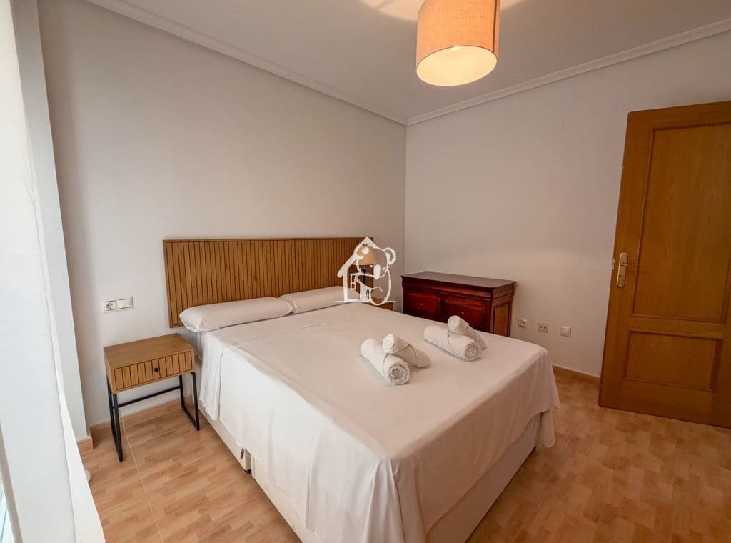 3 soverom Leilighet til leie i Torrevieja - € 1 000 (Ref: 10101299)