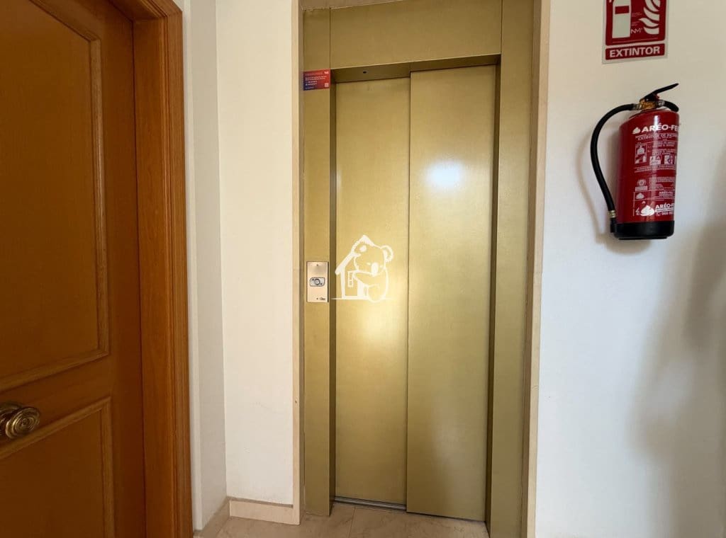 3 soverom Leilighet til leie i Torrevieja - € 1 000 (Ref: 10101299)