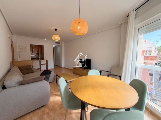 3 soverom Leilighet til leie i Centro - Muelle Pesquero, Torrevieja - € 1 000 (Ref: 10101299)