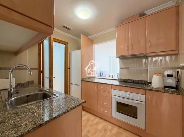 3 soverom Leilighet til leie i Centro - Muelle Pesquero, Torrevieja - € 1 000 (Ref: 10101299)
