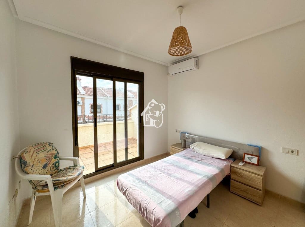 3 soveværelse Byhus til salg i San Miguel de Salinas med swimmingpool garage - € 239.000 (Ref: 10108831)