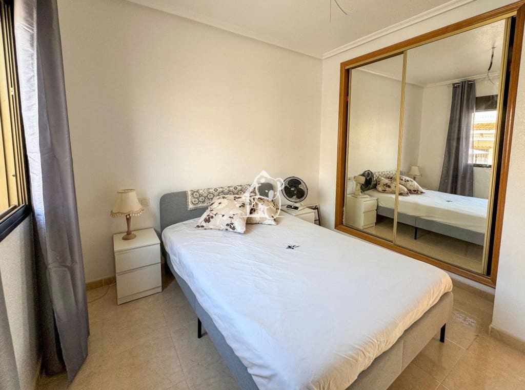 3 soveværelse Byhus til salg i San Miguel de Salinas med swimmingpool garage - € 239.000 (Ref: 10108831)