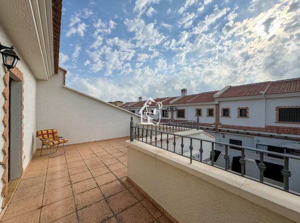 3 soveværelse Byhus til salg i San Miguel de Salinas med swimmingpool garage - € 239.000 (Ref: 10108831)