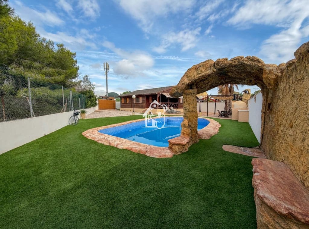 Villa/Maison de 3 chambres à louer à Orihuela Costa - 1 750 € (Ref: 10114455)