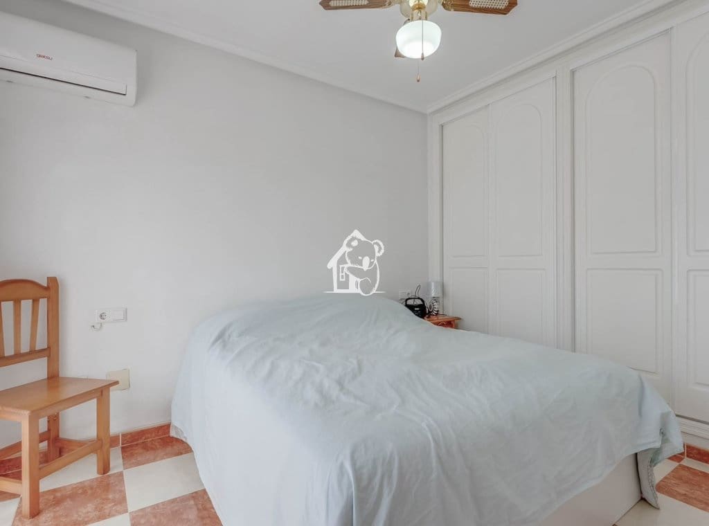 3 Zimmer Villa zu vermieten in Ciudad Quesada mit Pool - 1.200 € (Ref: 10114456)
