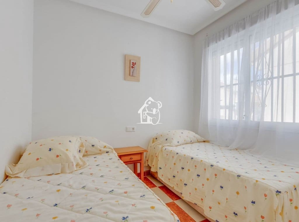 3 Zimmer Villa zu vermieten in Ciudad Quesada mit Pool - 1.200 € (Ref: 10114456)