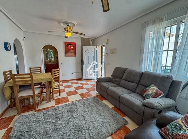 3 Zimmer Villa zu vermieten in Ciudad Quesada, Rojales mit Pool - 1.200 € (Ref: 10114456)