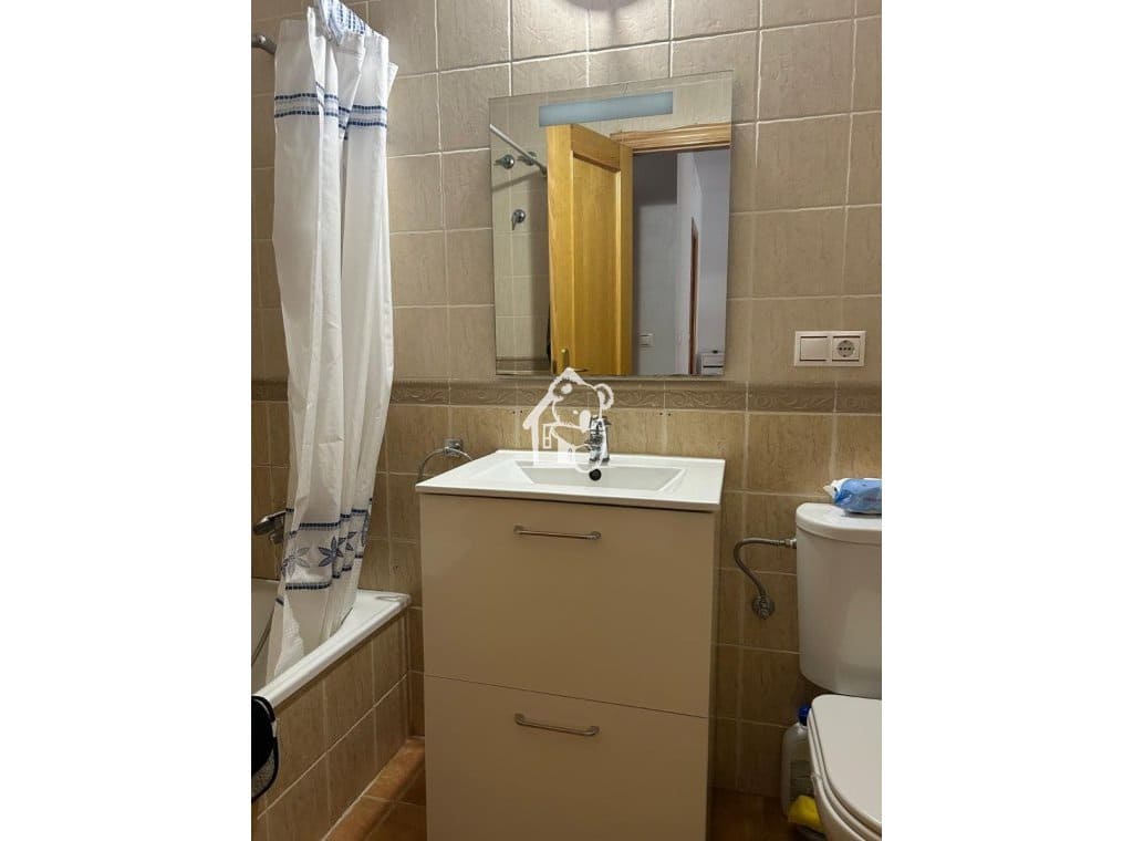 2 bedroom Bungalow for rent in La Campaneta with pool - € 600 (Ref: 10114458)