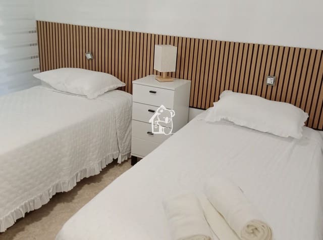 2 sovrum Lägenhet att hyra i Playa del Acequión, Torrevieja med pool - 1 000 € (Ref: 10114459)
