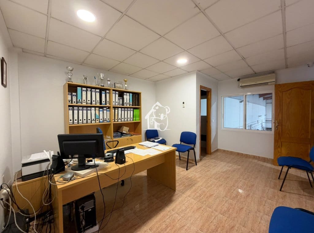 3 quarto Comercial para venda em Almoradi com garagem - 800 000 € (Ref: 10131018)