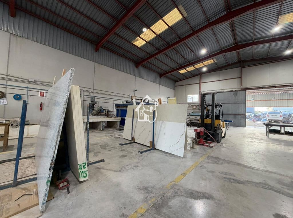 3 quarto Comercial para venda em Almoradi com garagem - 800 000 € (Ref: 10131018)