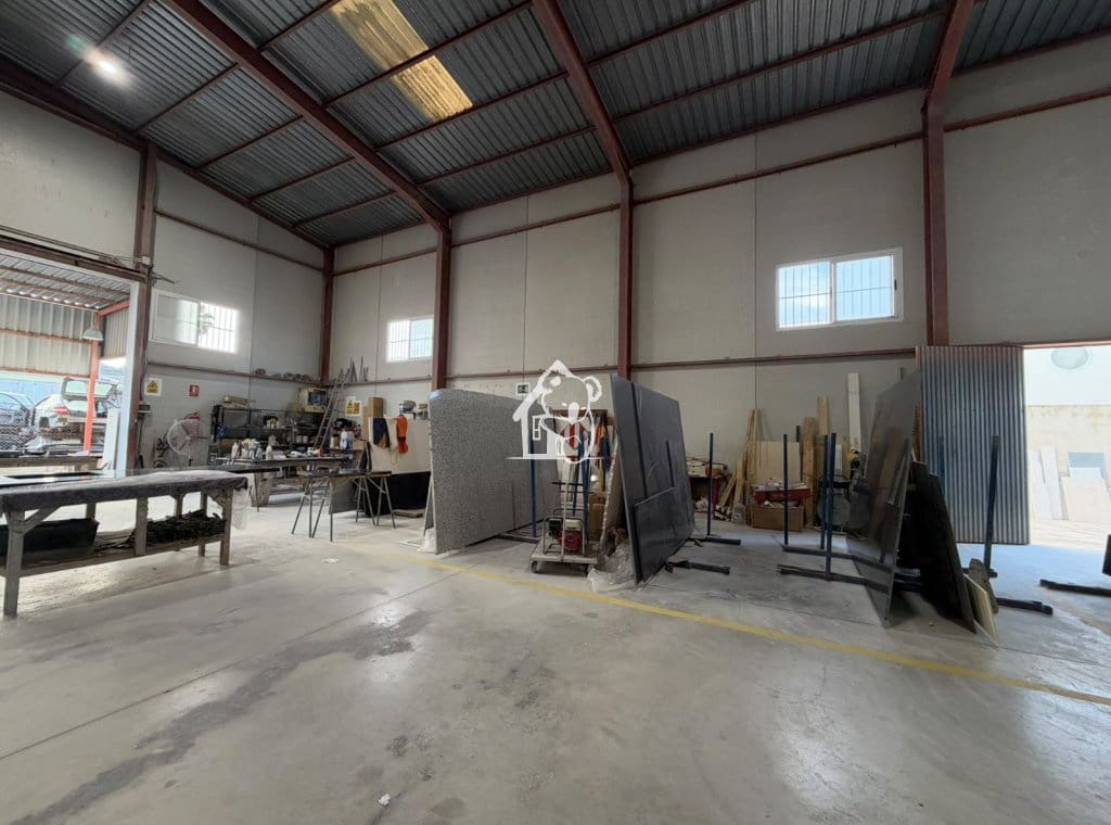 3 quarto Comercial para venda em Almoradi com garagem - 800 000 € (Ref: 10131018)