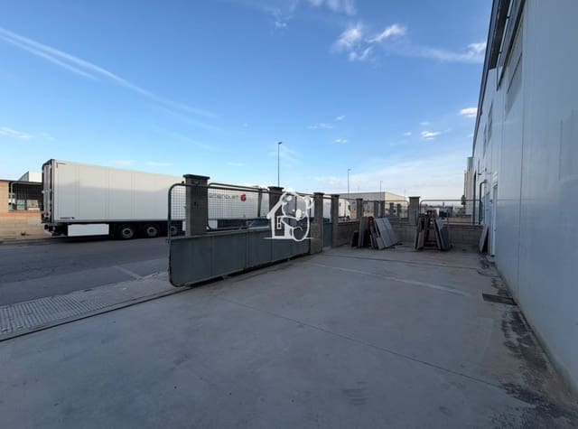 3 quarto Comercial para venda em Almoradí com garagem - 800 000 € (Ref: 10131018)