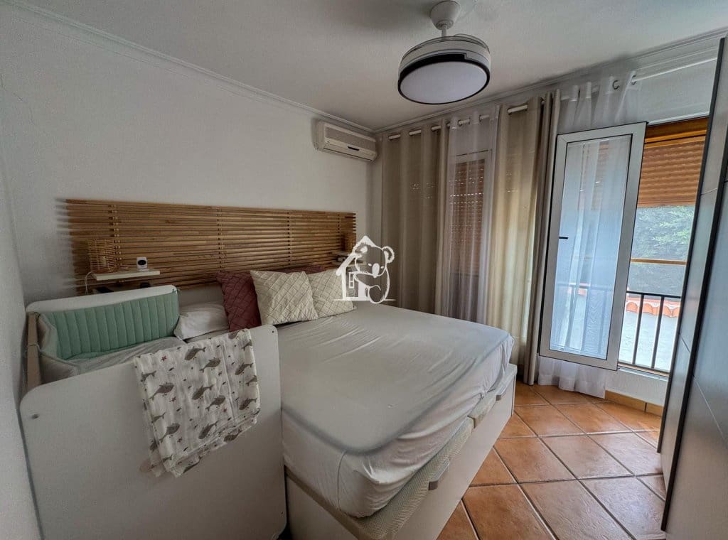 3 quarto Moradia para arrendar em La Marina com piscina garagem - 1 500 € (Ref: 10138962)