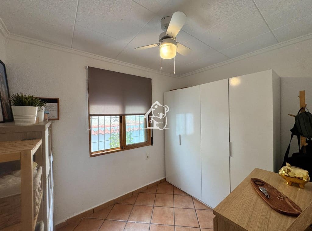 3 quarto Moradia para arrendar em La Marina com piscina garagem - 1 500 € (Ref: 10138962)