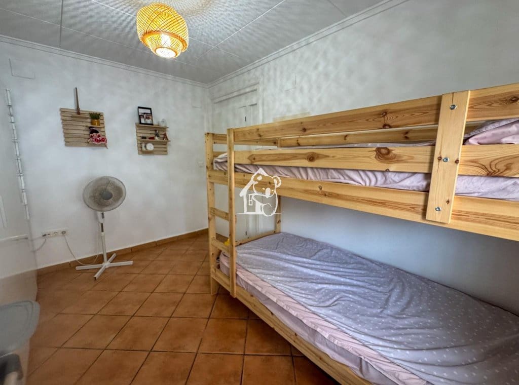 3 quarto Moradia para arrendar em La Marina com piscina garagem - 1 500 € (Ref: 10138962)