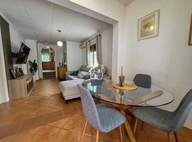 3 Zimmer Villa zu vermieten in La Marina, Elche / Elx mit Pool Garage - 1.500 € (Ref: 10138962)