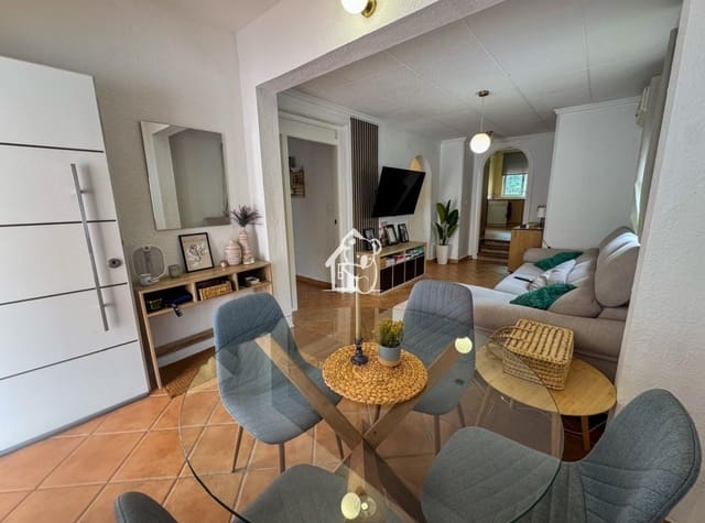3 Zimmer Villa zu vermieten in La Marina, Elche / Elx mit Pool Garage - 1.500 € (Ref: 10138962)