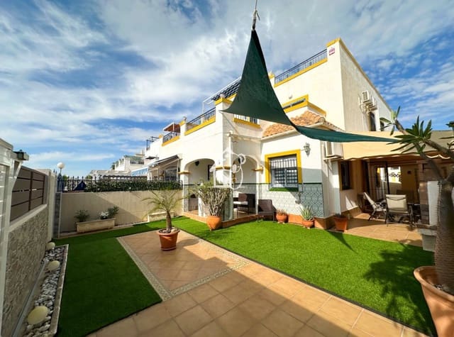 3 camera da letto Villa da affittare in El Chaparral - La Siesta - La Torreta, Torrevieja con piscina garage - 1.400 € (Rif: 10145621)