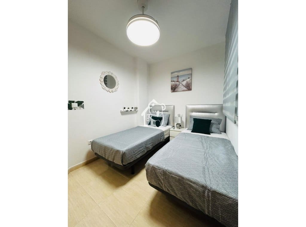 3 sypialnia Apartament przy plaży na sprzedaż w Torrevieja - 249 000 € (Ref: 10154481)