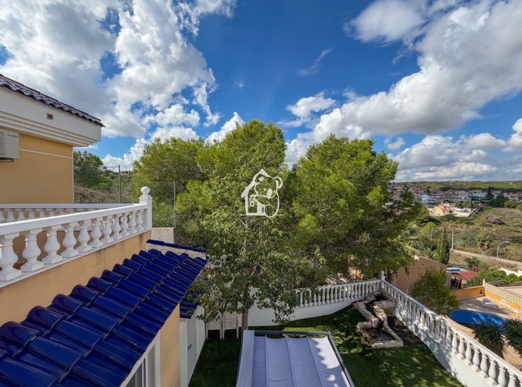 3 bedroom Villa for sale in San Miguel de Salinas with pool garage - € 490,000 (Ref: 10157073)
