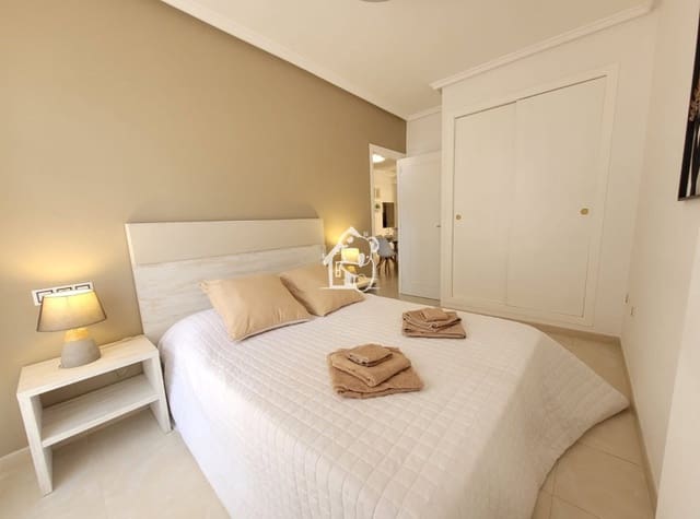 2 sovrum Lägenhet att hyra i Avenida Habaneras - Curva de Palangre, Torrevieja med pool - 850 € (Ref: 10157075)