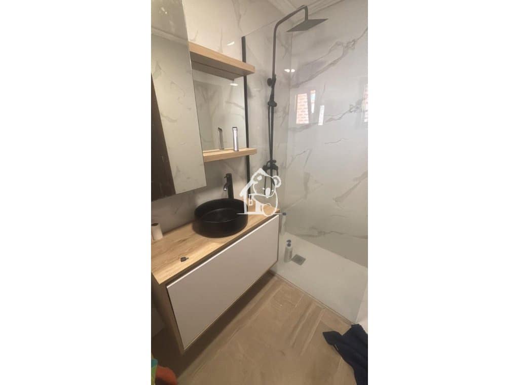 3 bedroom Townhouse for rent in Hurchillo with garage - € 1,000 (Ref: 10158821)