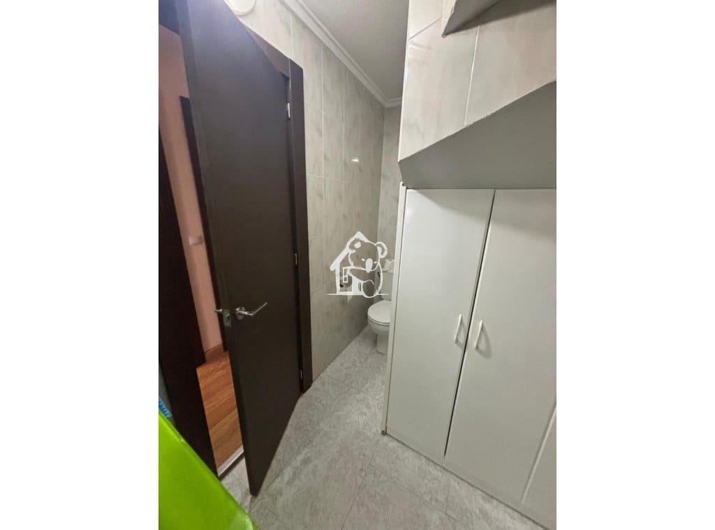3 bedroom Townhouse for rent in Hurchillo with garage - € 1,000 (Ref: 10158821)
