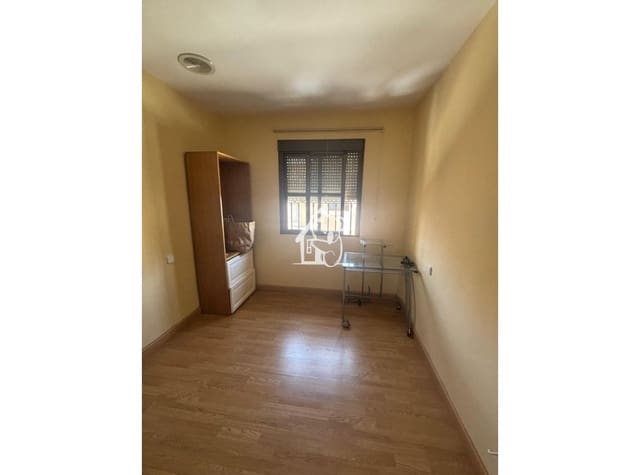 3 soverom Hus til leie i Hurchillo, Orihuela med garasje - € 1 000 (Ref: 10158821)