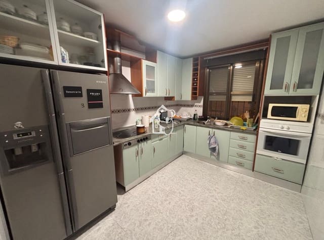 3 soverom Hus til leie i Hurchillo, Orihuela med garasje - € 1 000 (Ref: 10158821)