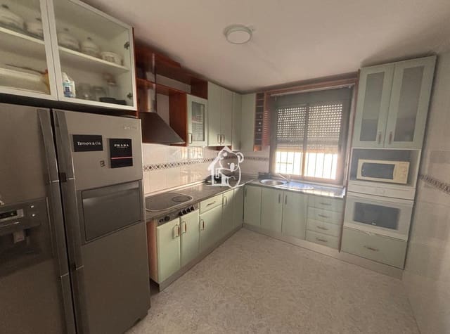 3 soverom Hus til leie i Hurchillo, Orihuela med garasje - € 1 000 (Ref: 10158821)