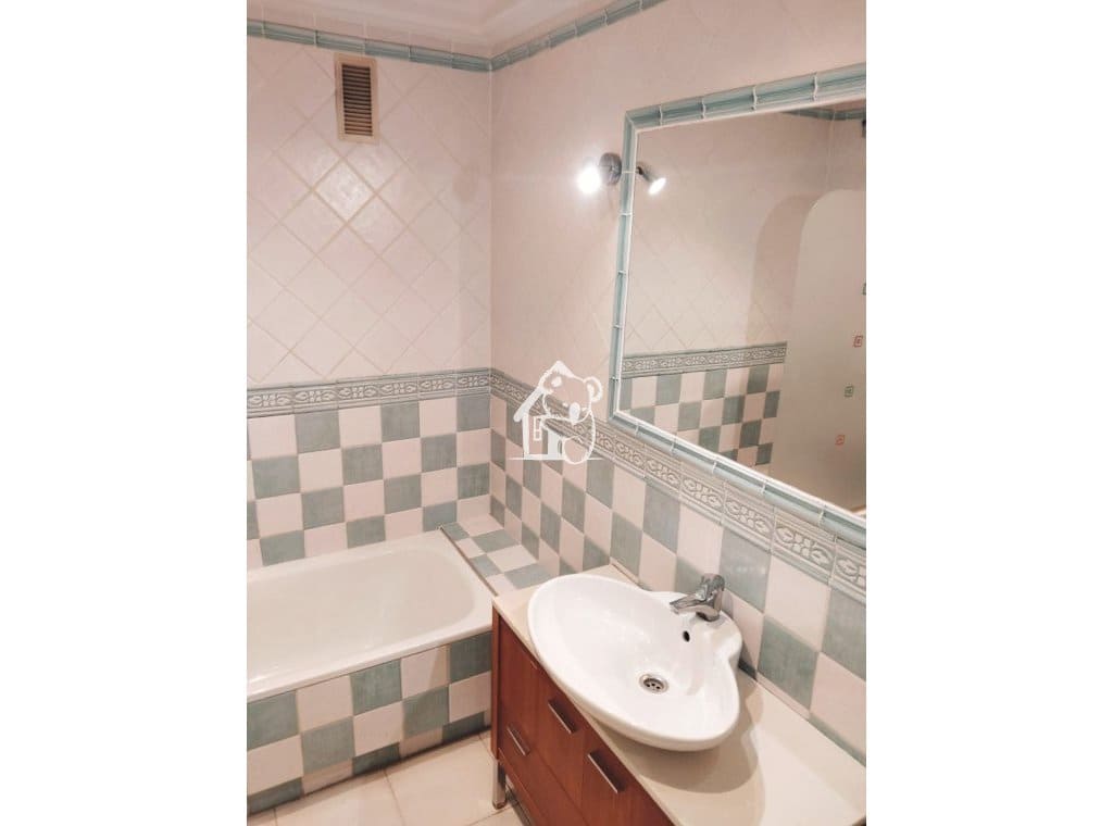 3 Zimmer Apartment zu vermieten in Guardamar del Segura - 950 € (Ref: 10158823)