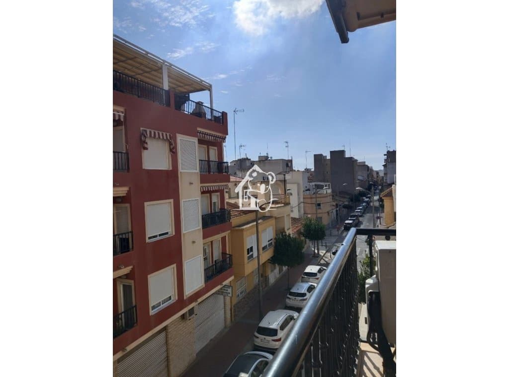 3 Zimmer Apartment zu vermieten in Guardamar del Segura - 950 € (Ref: 10158823)