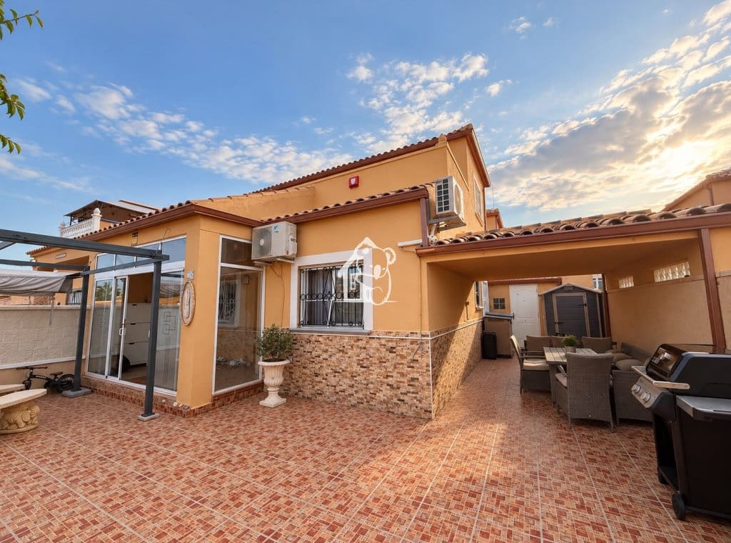 3 camera da letto Casa da affittare in Orihuela Costa con piscina garage - 1.200 € (Rif: 10160790)