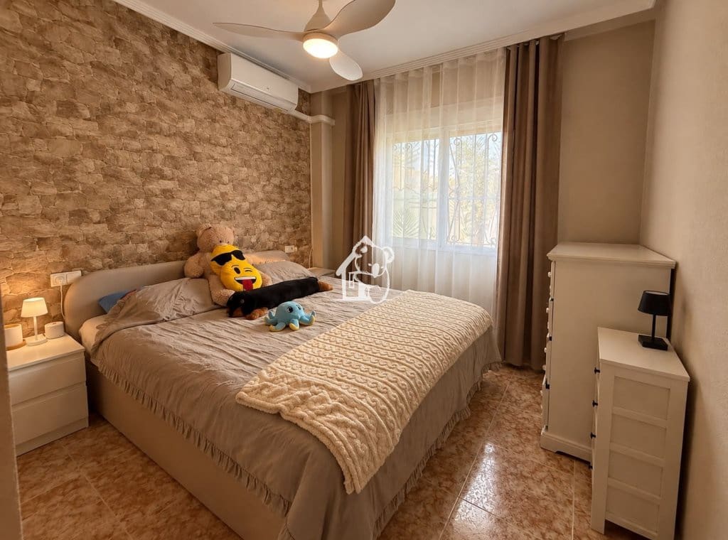 3 camera da letto Casa da affittare in Orihuela Costa con piscina garage - 1.200 € (Rif: 10160790)