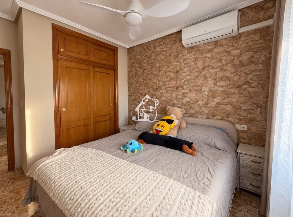 3 camera da letto Casa da affittare in Orihuela Costa con piscina garage - 1.200 € (Rif: 10160790)