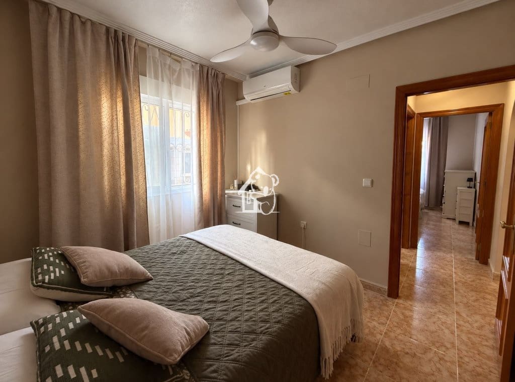 3 camera da letto Casa da affittare in Orihuela Costa con piscina garage - 1.200 € (Rif: 10160790)