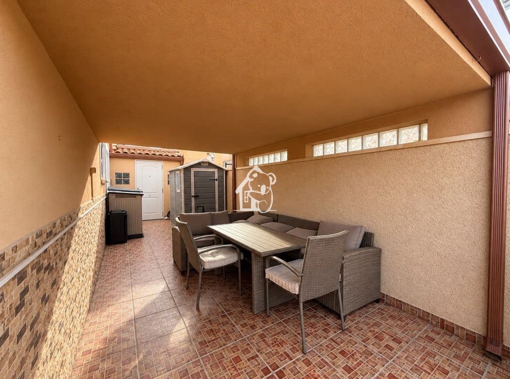 3 camera da letto Casa da affittare in Orihuela Costa con piscina garage - 1.200 € (Rif: 10160790)