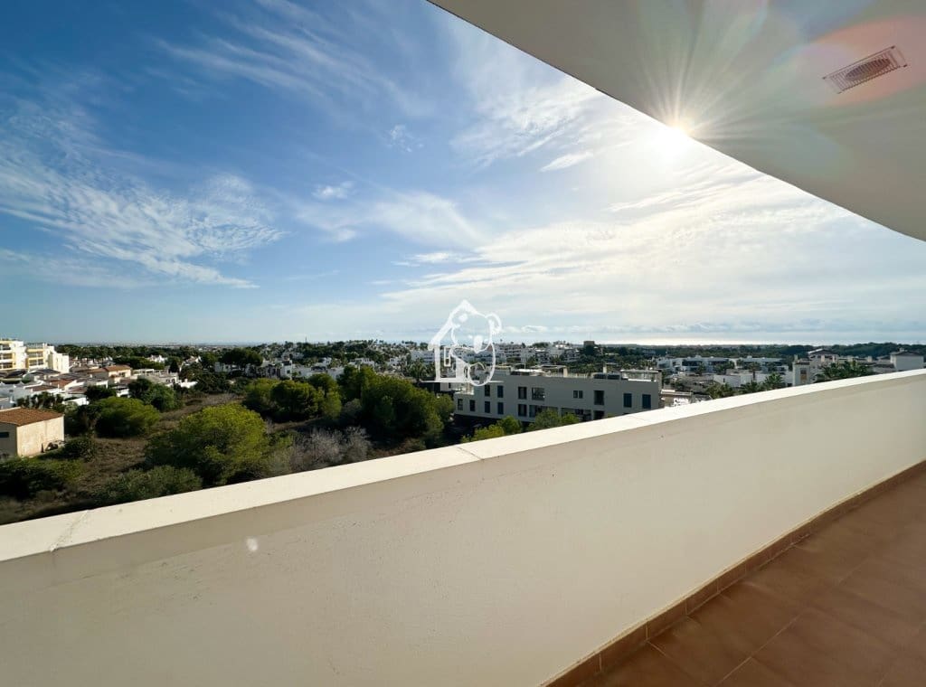 2 quarto Penthouse para arrendar em Orihuela Costa com piscina - 1 400 € (Ref: 10160791)
