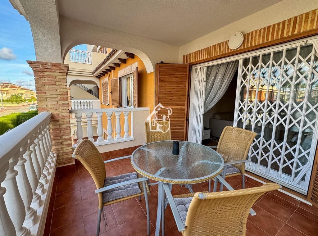 2 bedroom Apartment for rent in Orihuela Costa with pool - € 900 (Ref: 10160792)