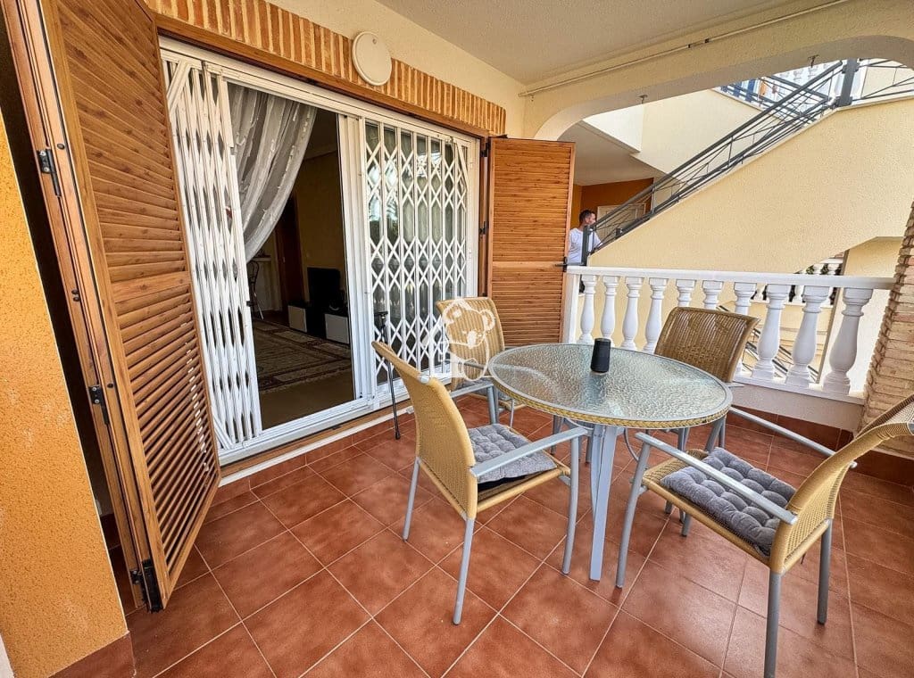 2 bedroom Apartment for rent in Orihuela Costa with pool - € 900 (Ref: 10160792)