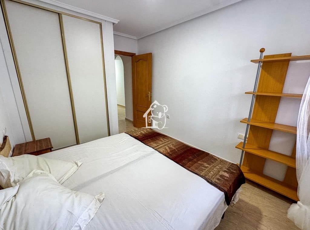2 bedroom Apartment for rent in San Miguel de Salinas with pool - € 800 (Ref: 10163978)