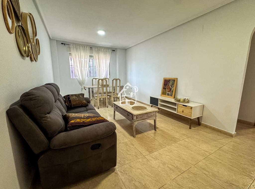 2 bedroom Apartment for rent in San Miguel de Salinas with pool - € 800 (Ref: 10163978)