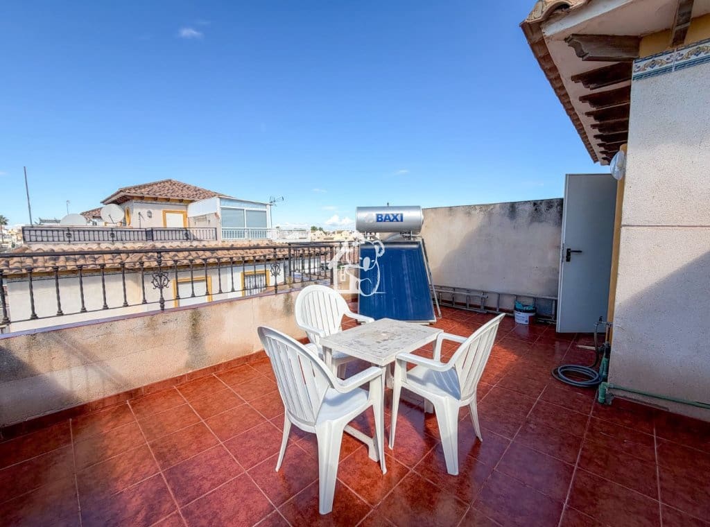 2 Zimmer Haus zu vermieten in Orihuela Costa mit Pool - 1.100 € (Ref: 10165920)