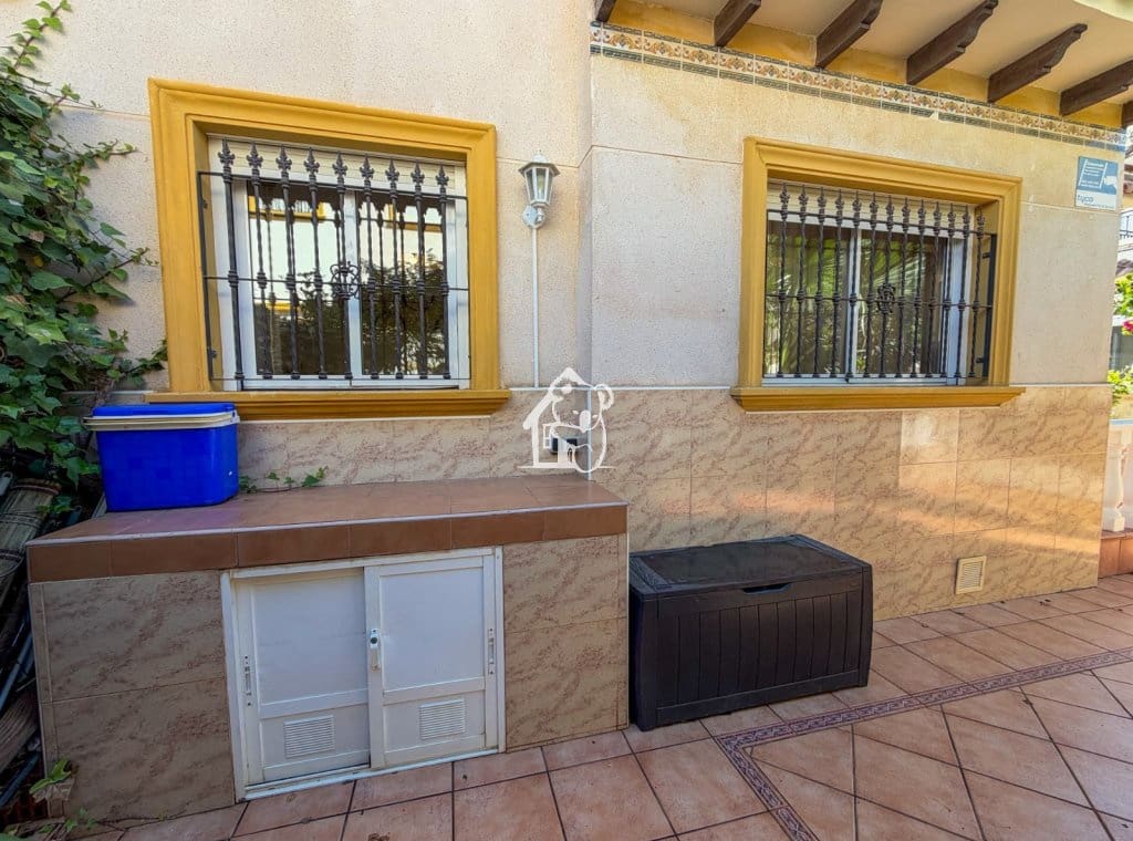 2 Zimmer Haus zu vermieten in Orihuela Costa mit Pool - 1.100 € (Ref: 10165920)
