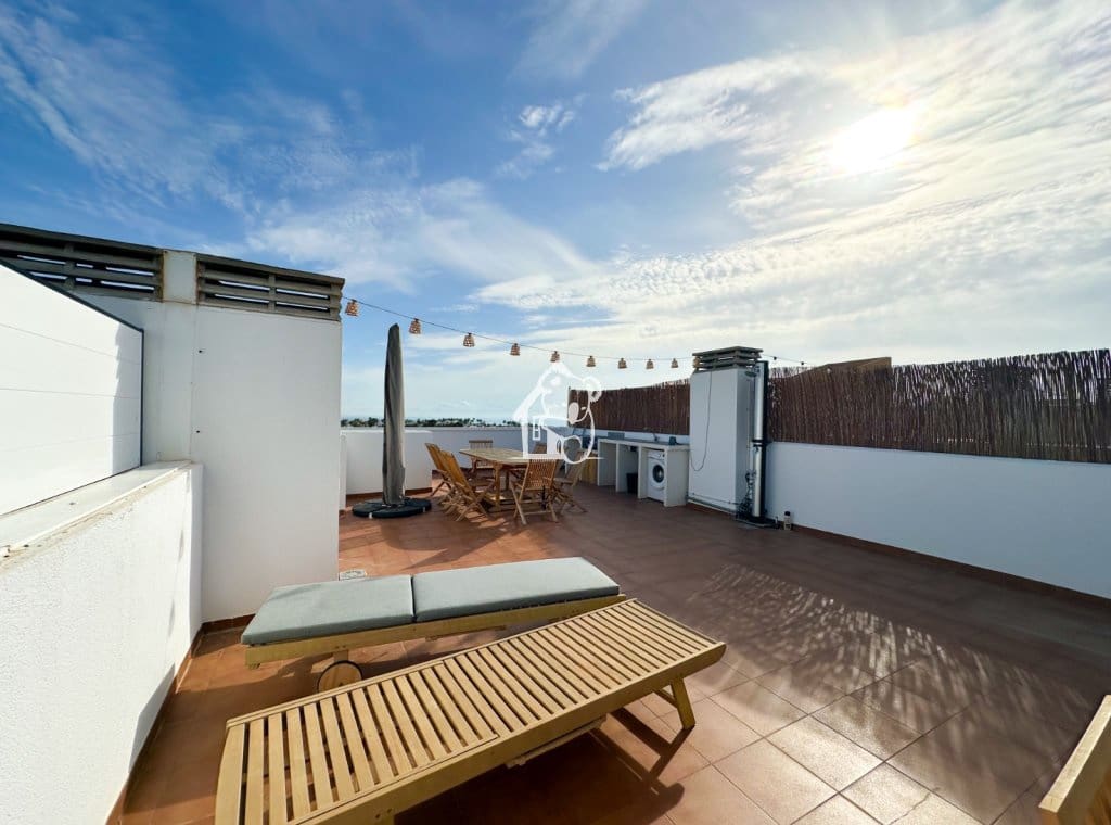2 sovrum Takvåning att hyra i Orihuela Costa med pool - 1 300 € (Ref: 10165921)