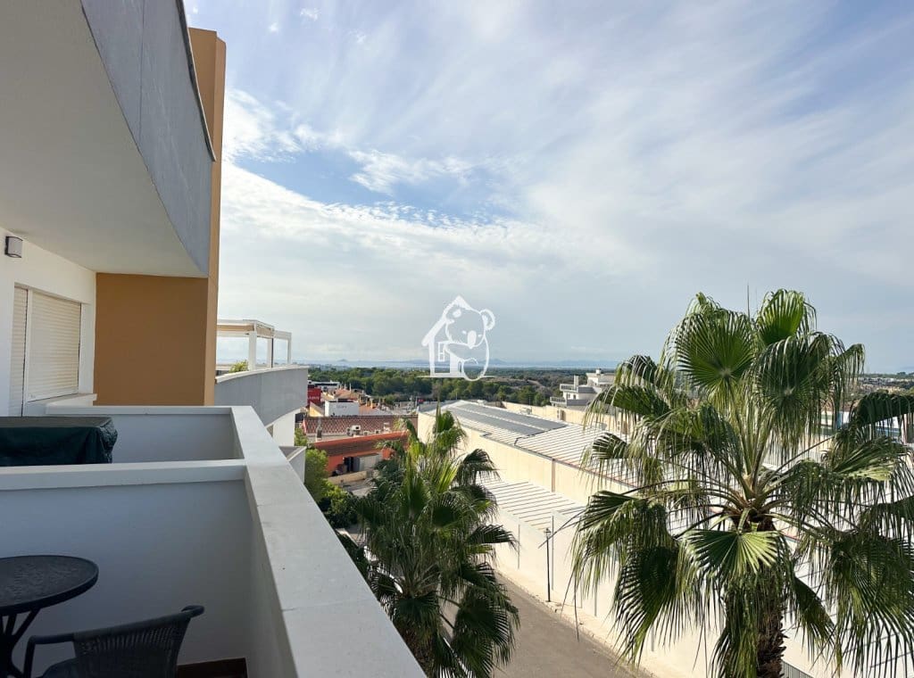2 sovrum Takvåning att hyra i Orihuela Costa med pool - 1 300 € (Ref: 10165921)