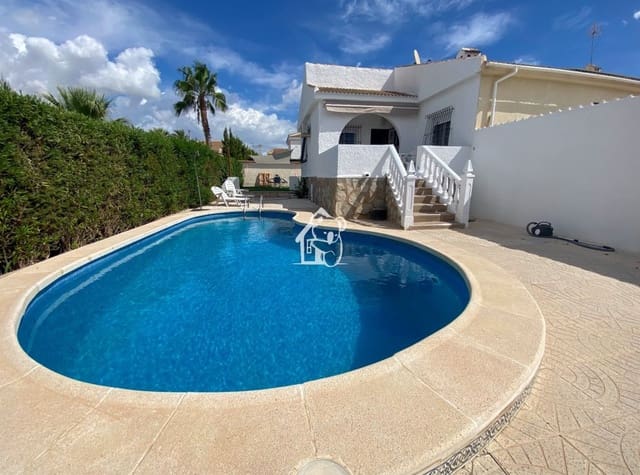 2 slaapkamer Villa te huur in El Chaparral, Torrevieja met zwembad - € 1.400 (Ref: 10165922)
