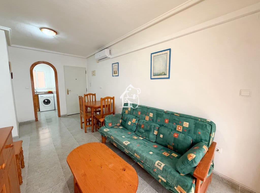 2 sovrum Strandlägenhet till salu i Torrevieja med pool garage - 140 000 € (Ref: 10165924)