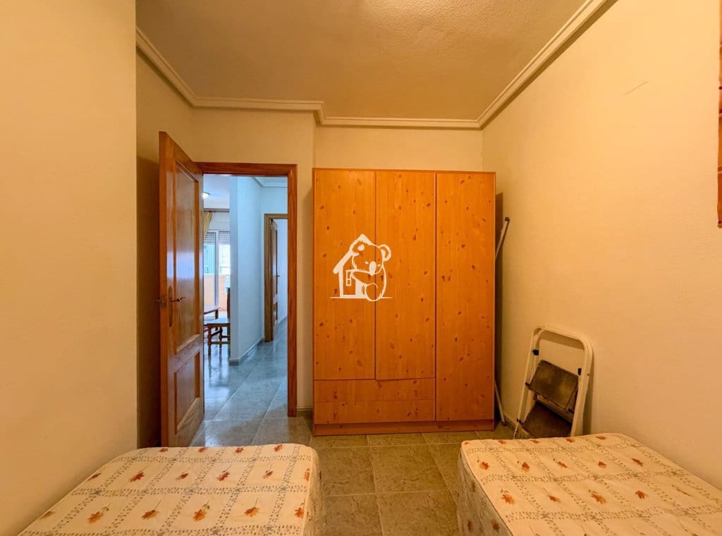 2 sovrum Strandlägenhet till salu i Torrevieja med pool garage - 140 000 € (Ref: 10165924)